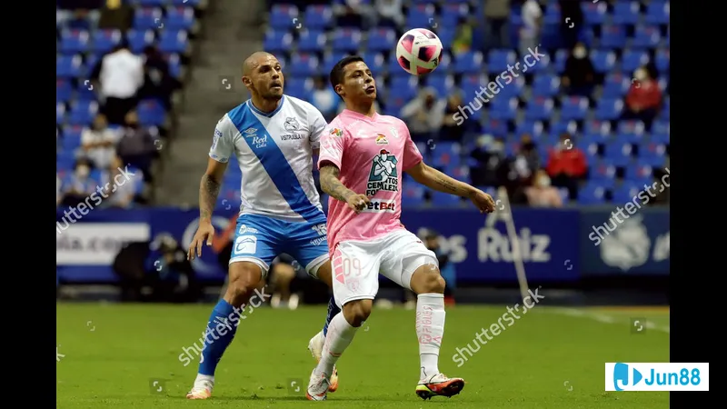 Hành động trong trận đấu giữa Puebla và Pachuca - "Puebla" vs "Pachuca"